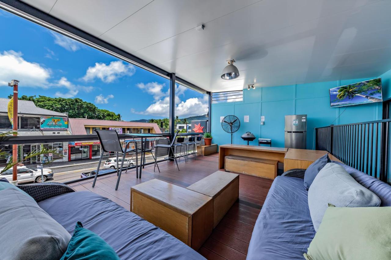 Airlie Sun & Sand Accommodation Studio #1 Эйрли-Бич Экстерьер фото