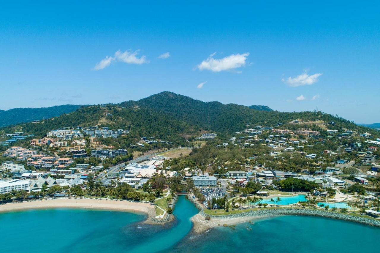 Airlie Sun & Sand Accommodation Studio #1 Эйрли-Бич Экстерьер фото